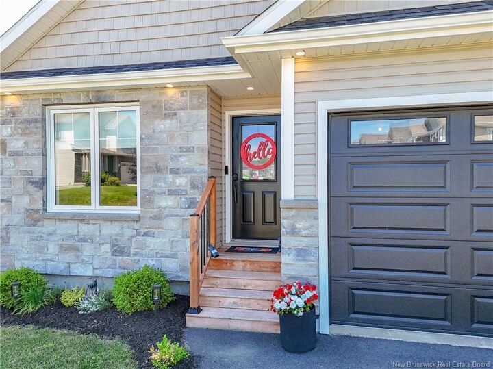 Property Photo: 27 Wyngate Drive NB E3A 9X8