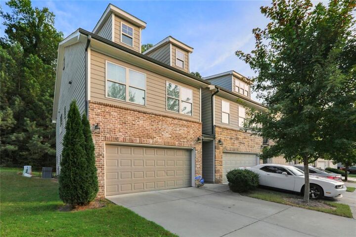 Property Photo: 539 Jefferson Chase Street SE GA 30354