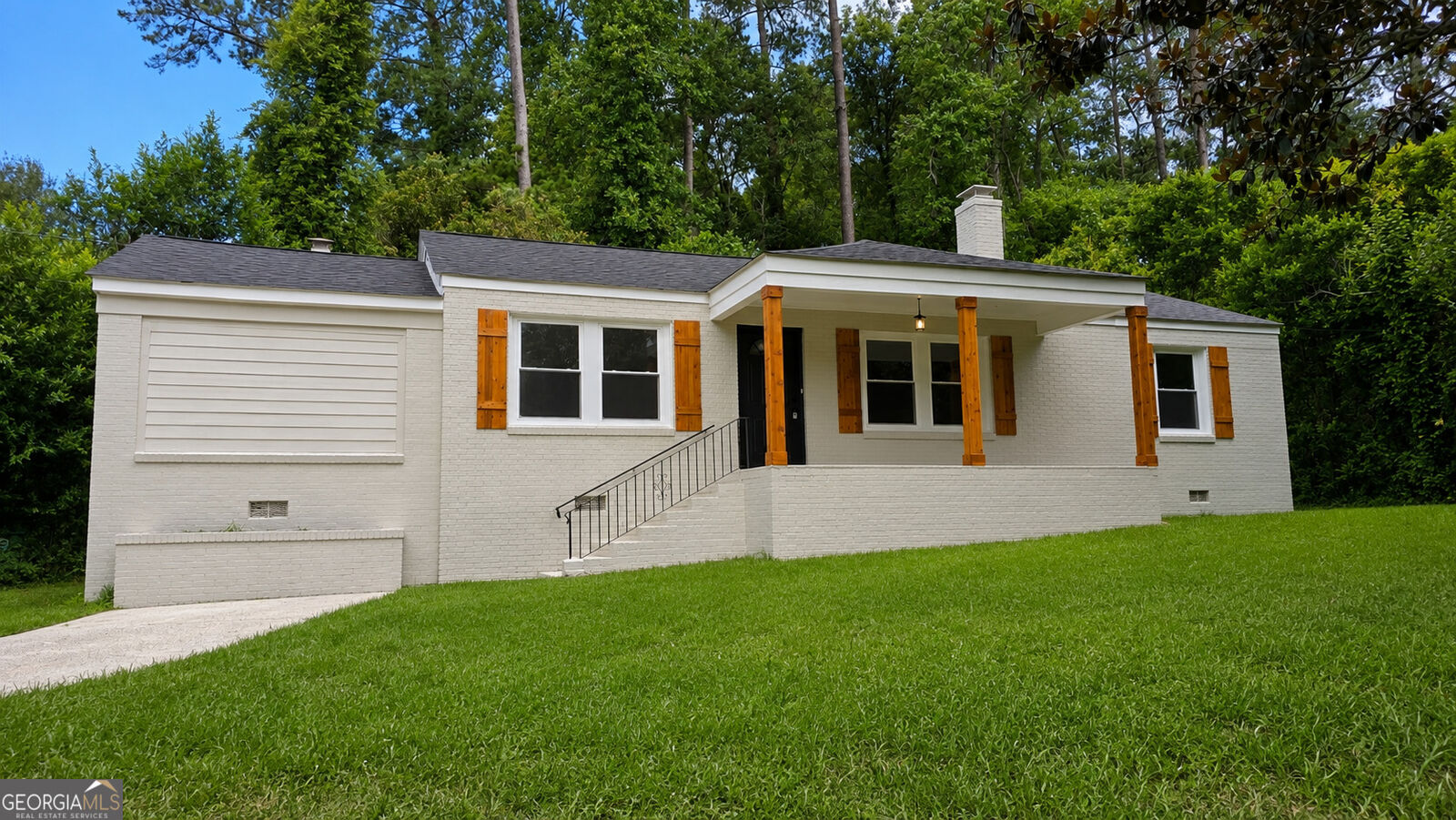 Property Photo:  2192 General Winship Drive  GA 31204 