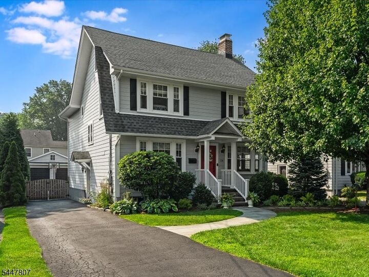 Property Photo: 736 Fairacres Ave NJ 07090