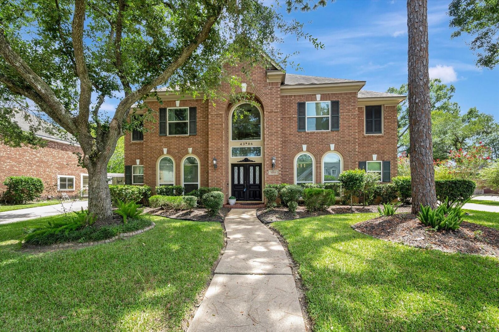 Property Photo: 4306 Island Hills Drive TX 77059