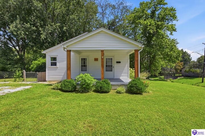 Property Photo:  930 N Main Street  KY 42701 