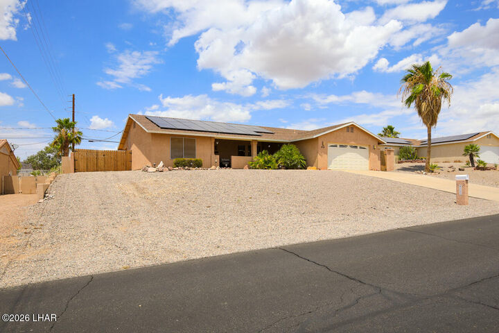 Property Photo: 4121 Trotwood Dr AZ 86406