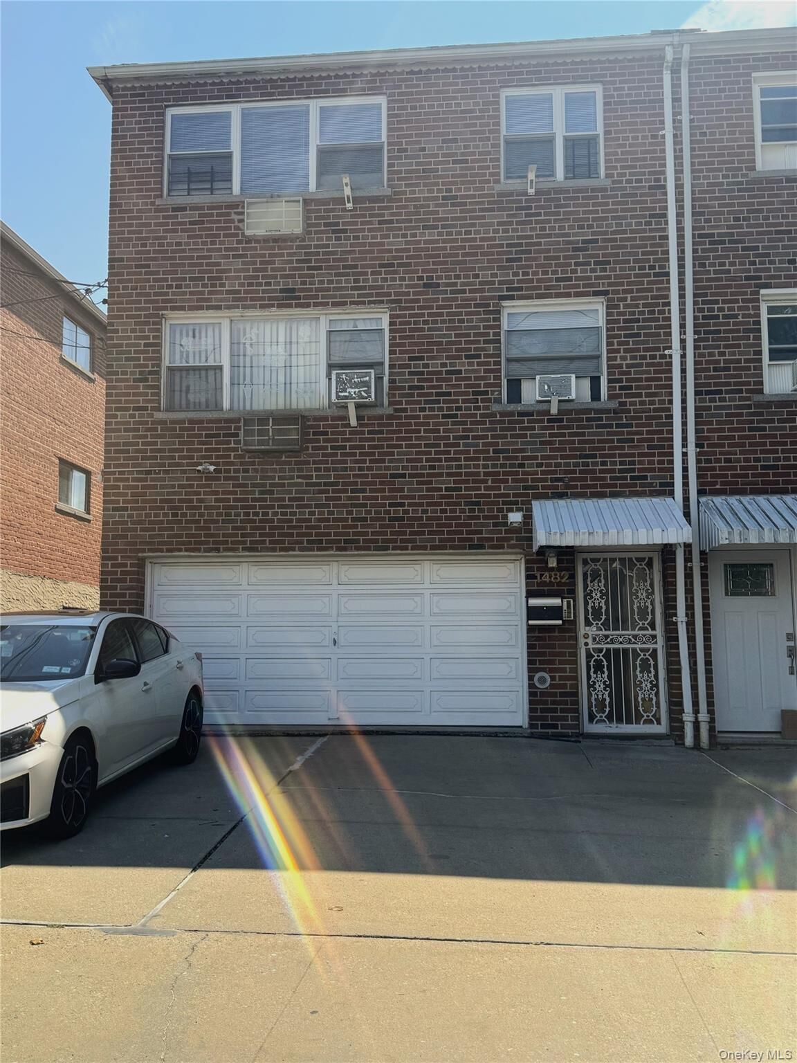 Property Photo: 1482 Stadium Avenue NY 10465