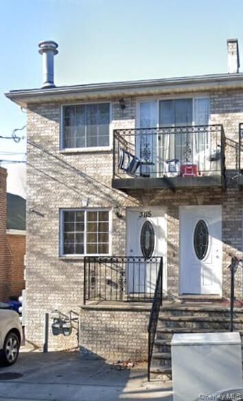 Property Photo: 3115 Fenton Avenue NY 10469