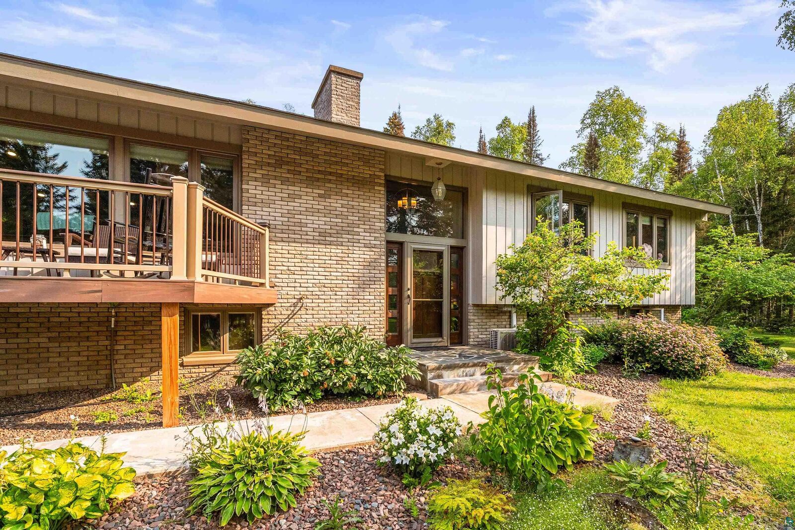 Property Photo: 1521 Highway 61 E MN 55604
