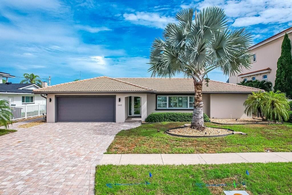 Property Photo:  340 Palm Island NE  FL 33767 