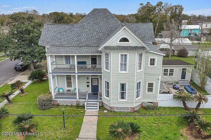 Property Photo: 3120 12th Street MS 39501