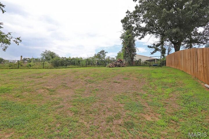 Property Photo:  1004 Allenview Drive  MO 63755 