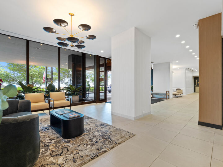 Property Photo:  1440 N Lake Shore Drive 18G  IL 60610 