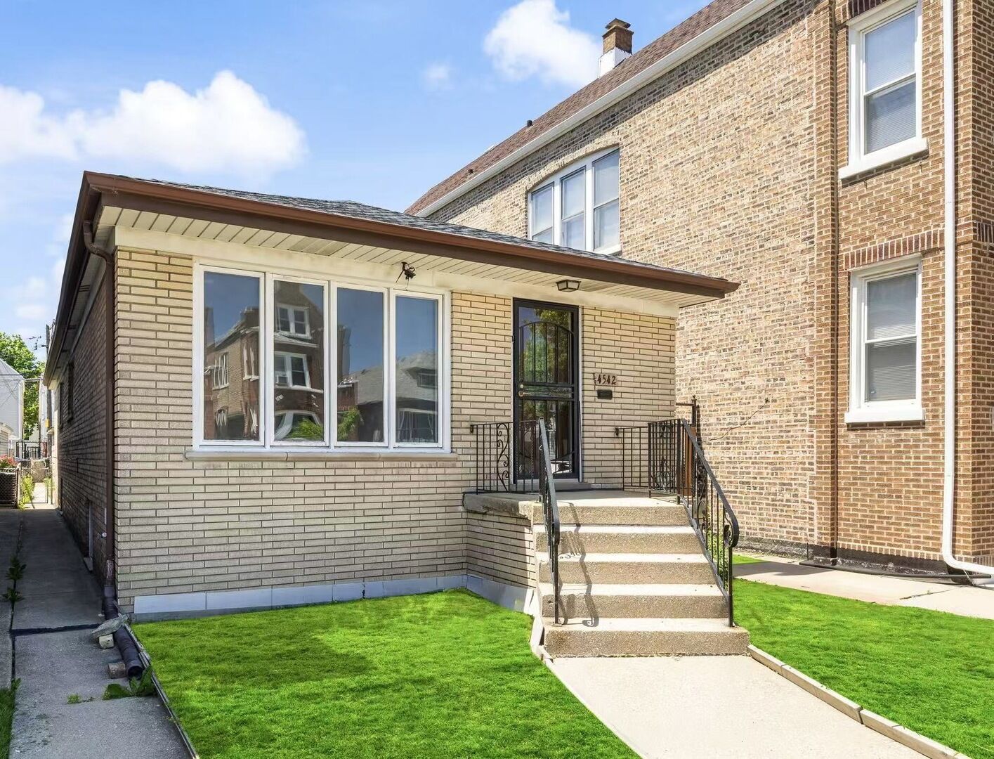 Property Photo: 4542 S Mozart Street IL 60632