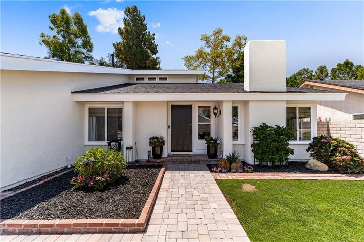 Property Photo: 254 Las Riendas CA 92835