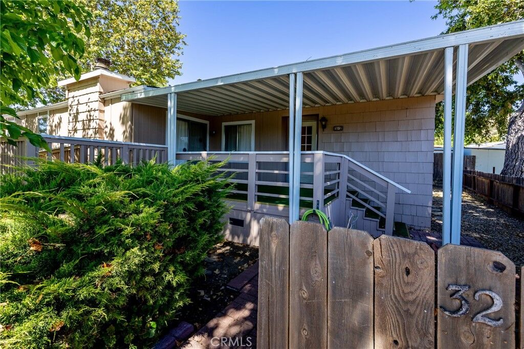 Property Photo:  10025 El Camino Real 32  CA 93422 