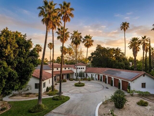 Property Photo:  530 W Sunset  CA 92373 