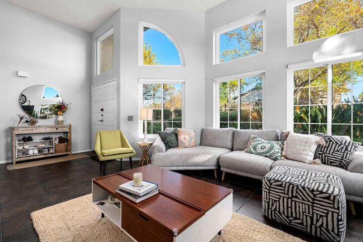 Property Photo:  8896 Highwood Dr C  CA 92119 