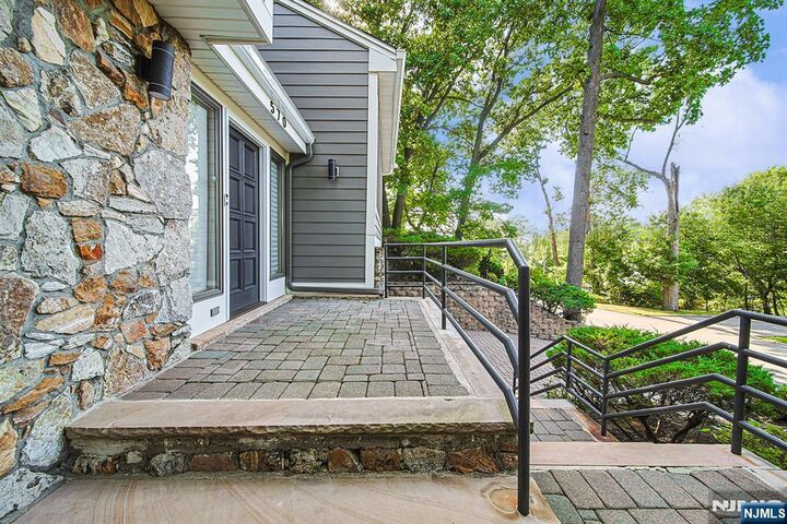 Property Photo: 570 Grandview Terrace NJ 07605