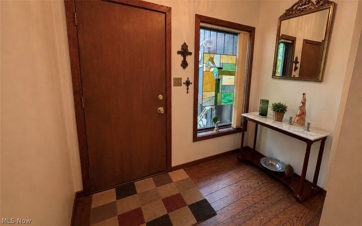 Property Photo: 950 Kingswood Drive OH 44313