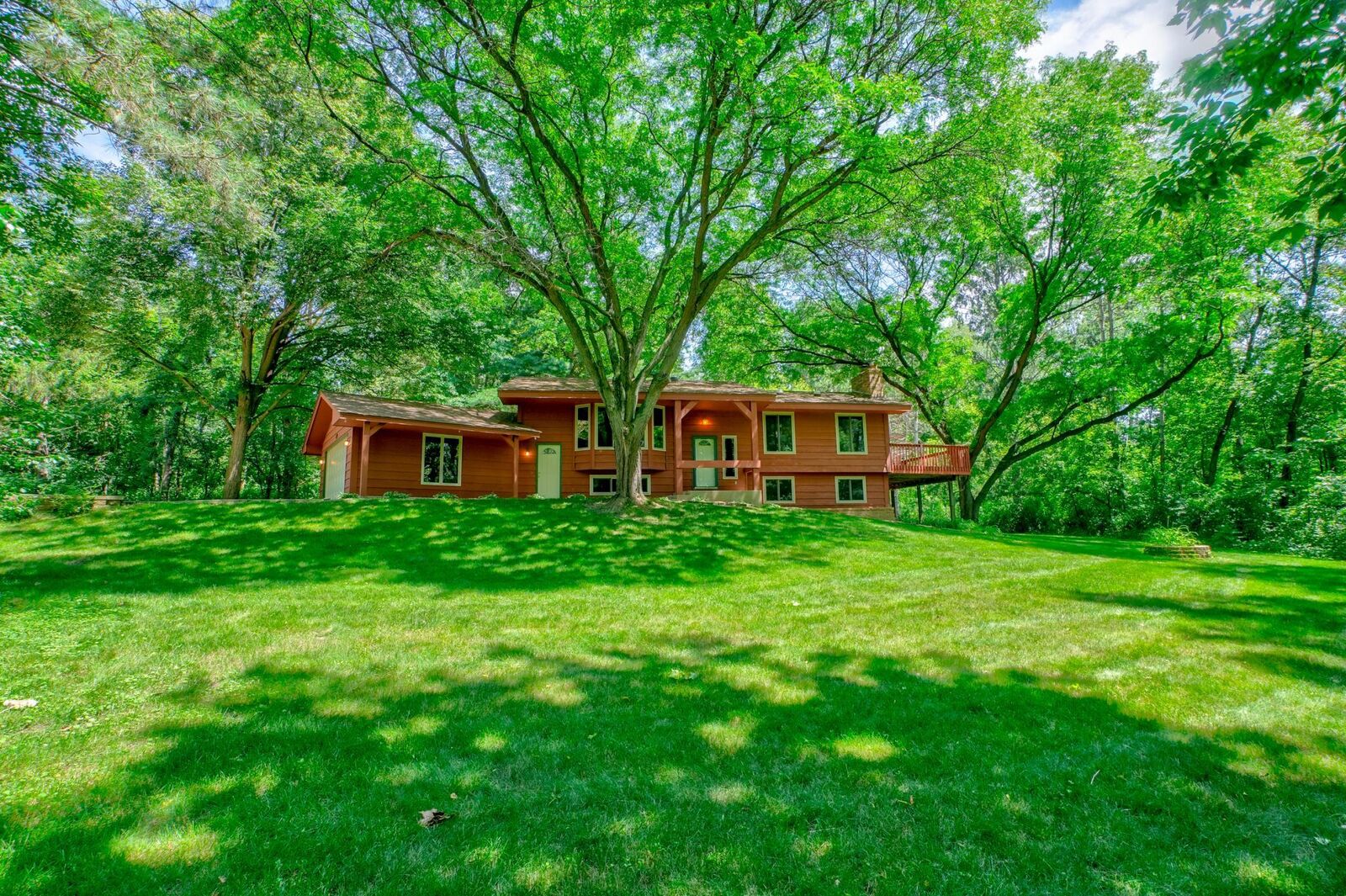 Property Photo: 10 High Circle Way MN 55127