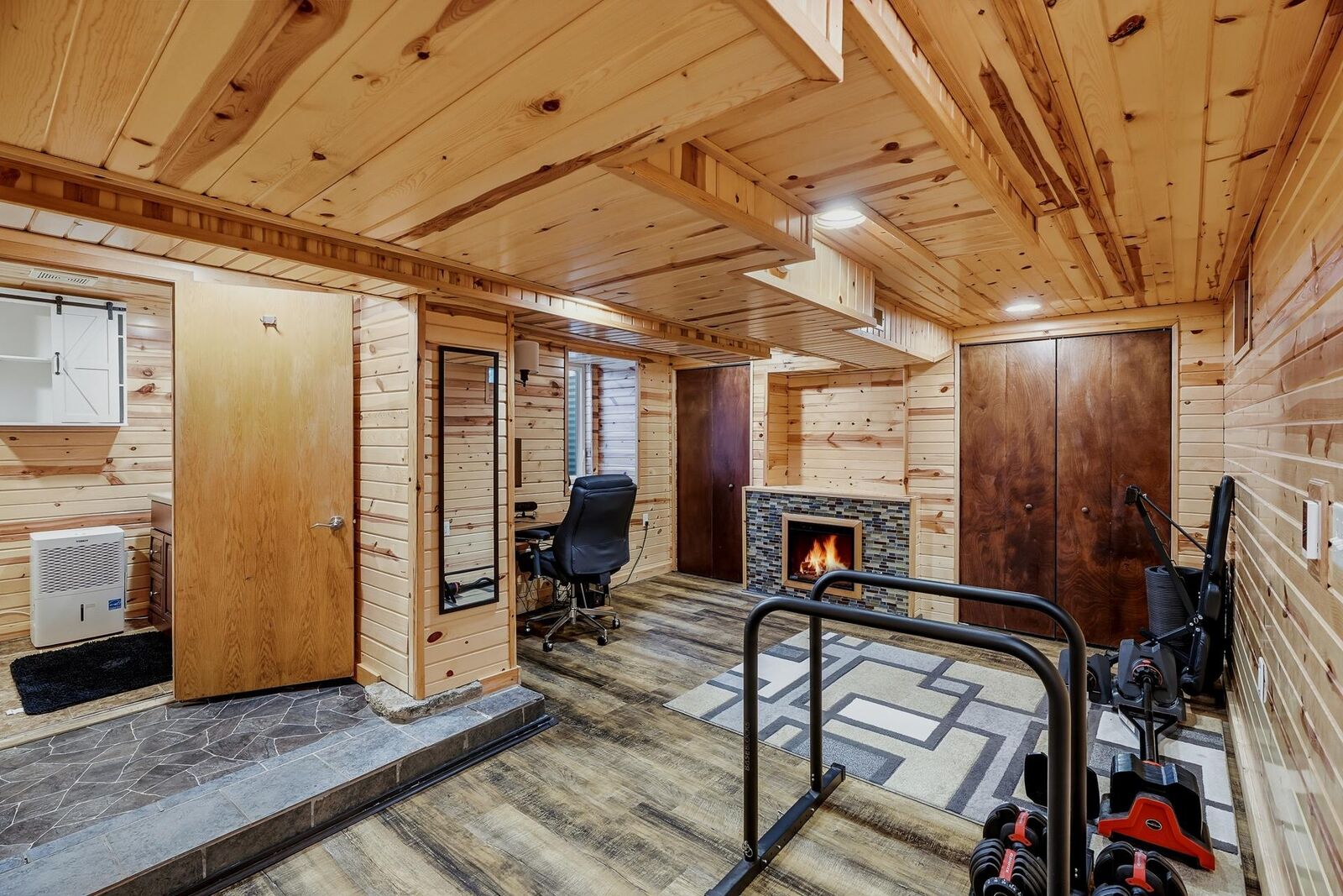 Property Photo:  53 Dale Street N  MN 55102 