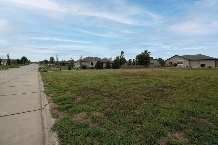 Property Photo:  1651 5th Avenue SE  IA 51250 