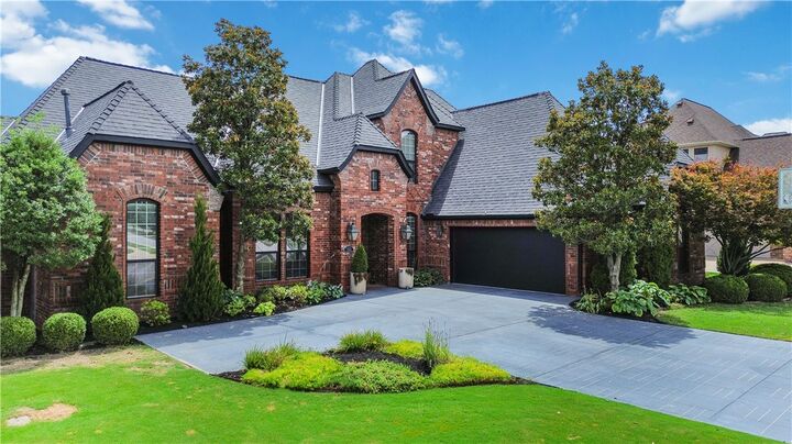 Property Photo: 2802 Rainier Road AR 72758