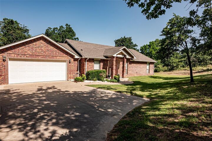 Property Photo: 12803 El Zorro OK 73034