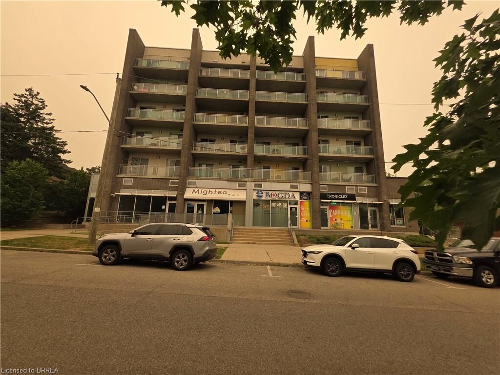 Property Photo:  62 Balsam Street H304  ON N2L 3H2 