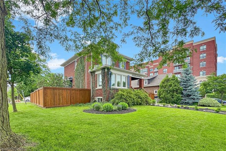 Property Photo: 976 Lasalle Park Drive ON L7T 1N2