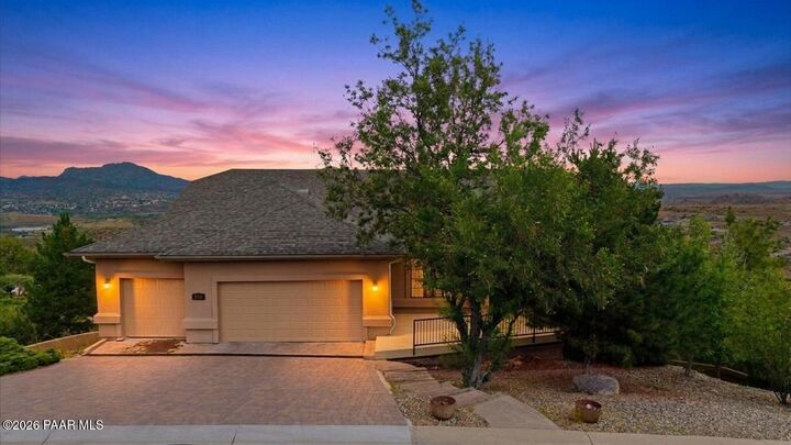 Property Photo: 834 Yavapai Hills Drive AZ 86301