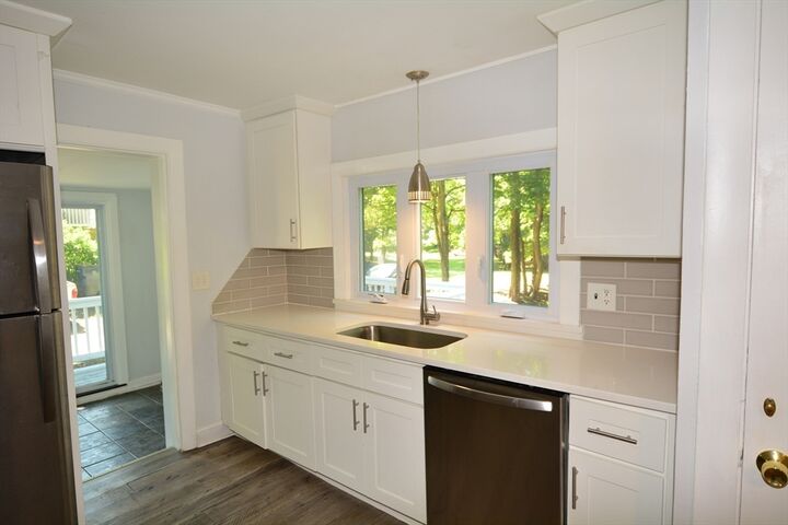Property Photo: 11 Tolman MA 02067