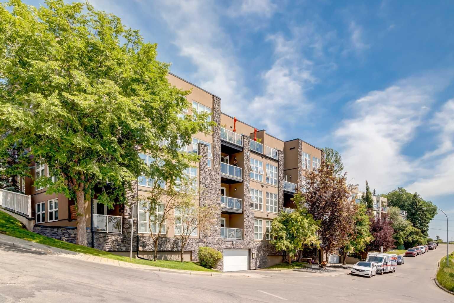 Property Photo: 532 5 Avenue NE 101 AB T2E 0L2