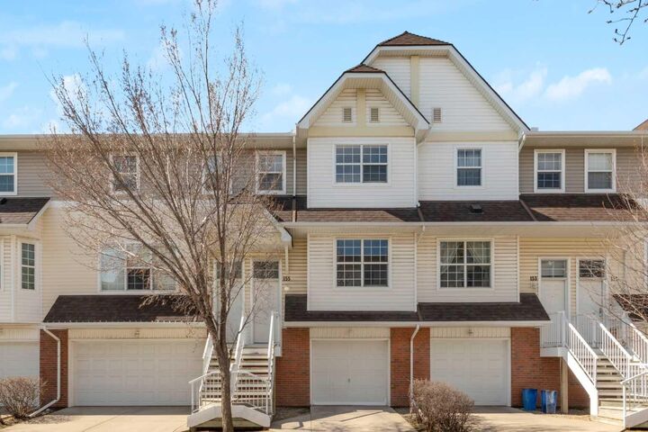Property Photo:  155 Tuscany Springs Gardens NW  AB T3L 2R5 
