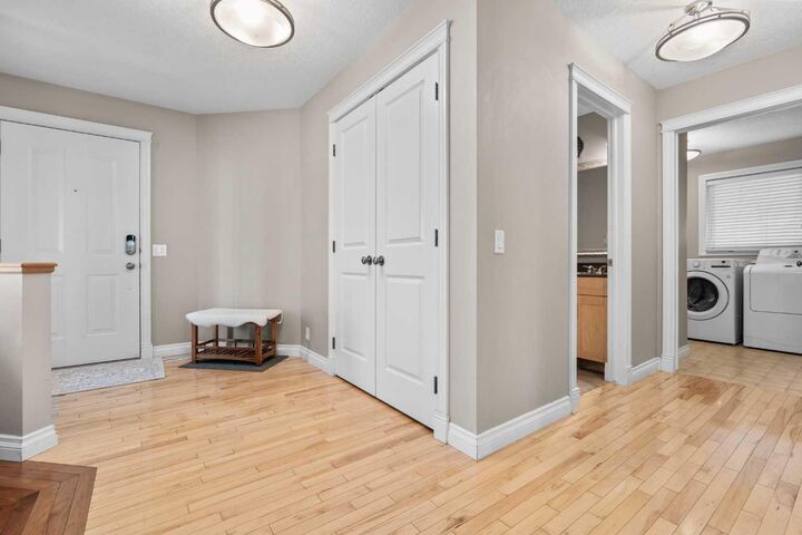 Property Photo:  92 Cranston Drive NE  AB T3M 1A1 