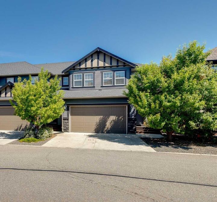 Property Photo:  1086 Williamstown Boulevard NW 1701  AB T4B 3T9 