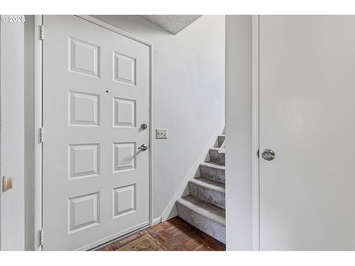 Property Photo: 5783 SW 204th Pl OR 97078