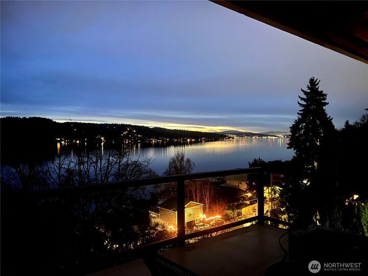 Property Photo: 13740 42nd Avenue NE WA 98125