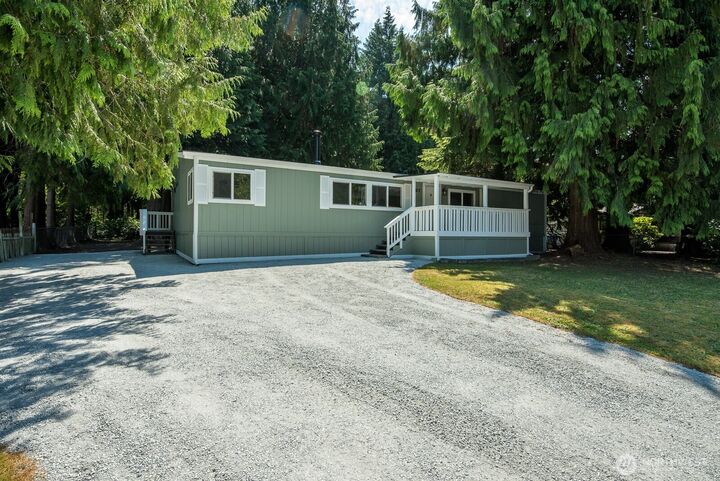 Property Photo: 922 124th Place NW WA 98271
