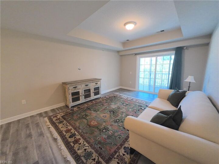 Property Photo: 1016 Thoroughgood Way 302 VA 23324