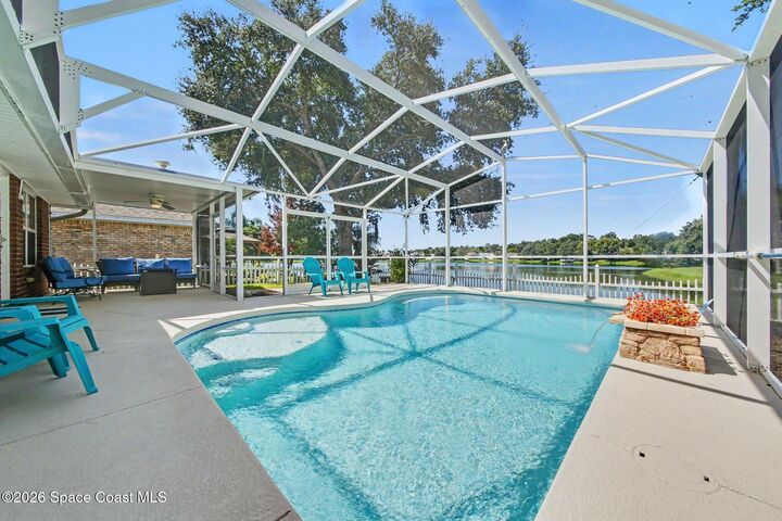 Property Photo: 567 Coral Trace Boulevard FL 32132