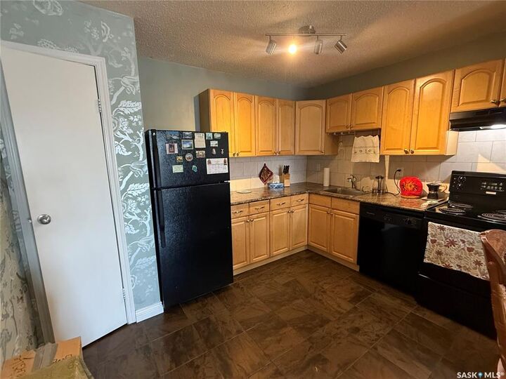 Property Photo:  522 X Avenue S 403  SK S7M 4X9 