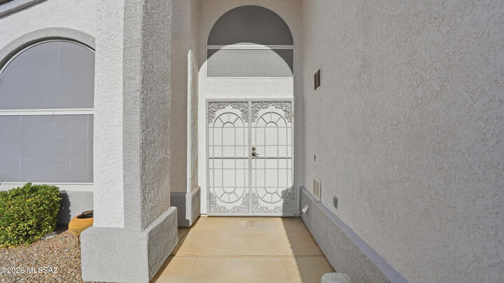 Property Photo: 2092 Town And Country Drive AZ 85635