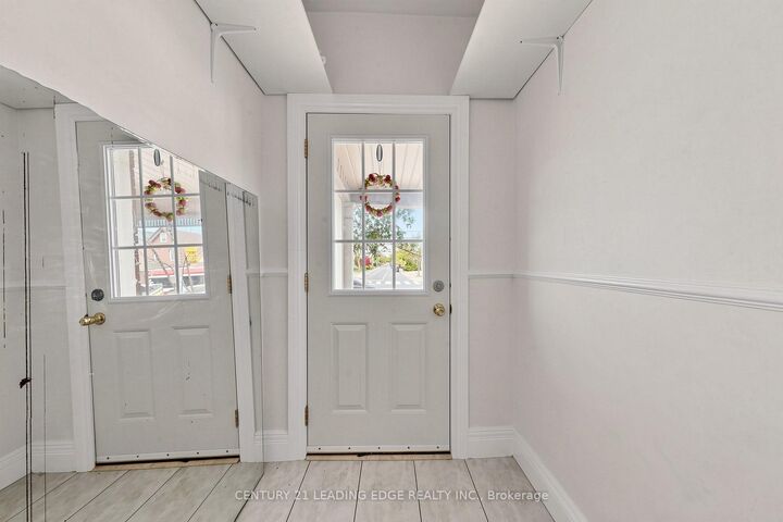 Property Photo: 1132 Dufferin Street ON M6H 4B6