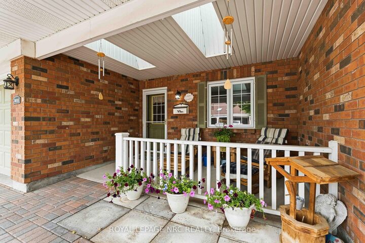 Property Photo: 4112 Boysenberry Court ON L0R 2C0