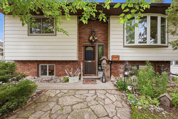 Property Photo:  488 Maple Street  ON L9Y 2S5 