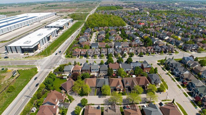 Property Photo: 1662 Clark Boulevard ON L9T 5Z5