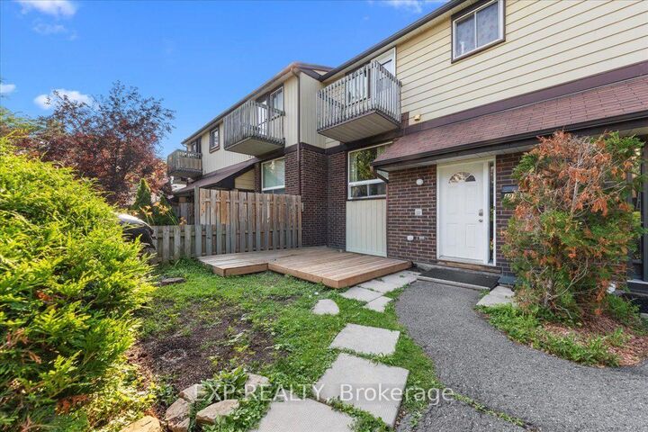 407 Montfort Street 9 — photo 1
