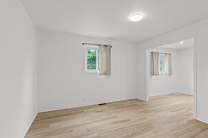 Property Photo: 625 King Street W ON K7G 2H3