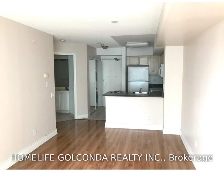 Property Photo: 28 Harrison Garden Boulevard 1109 ON M2N 7B5