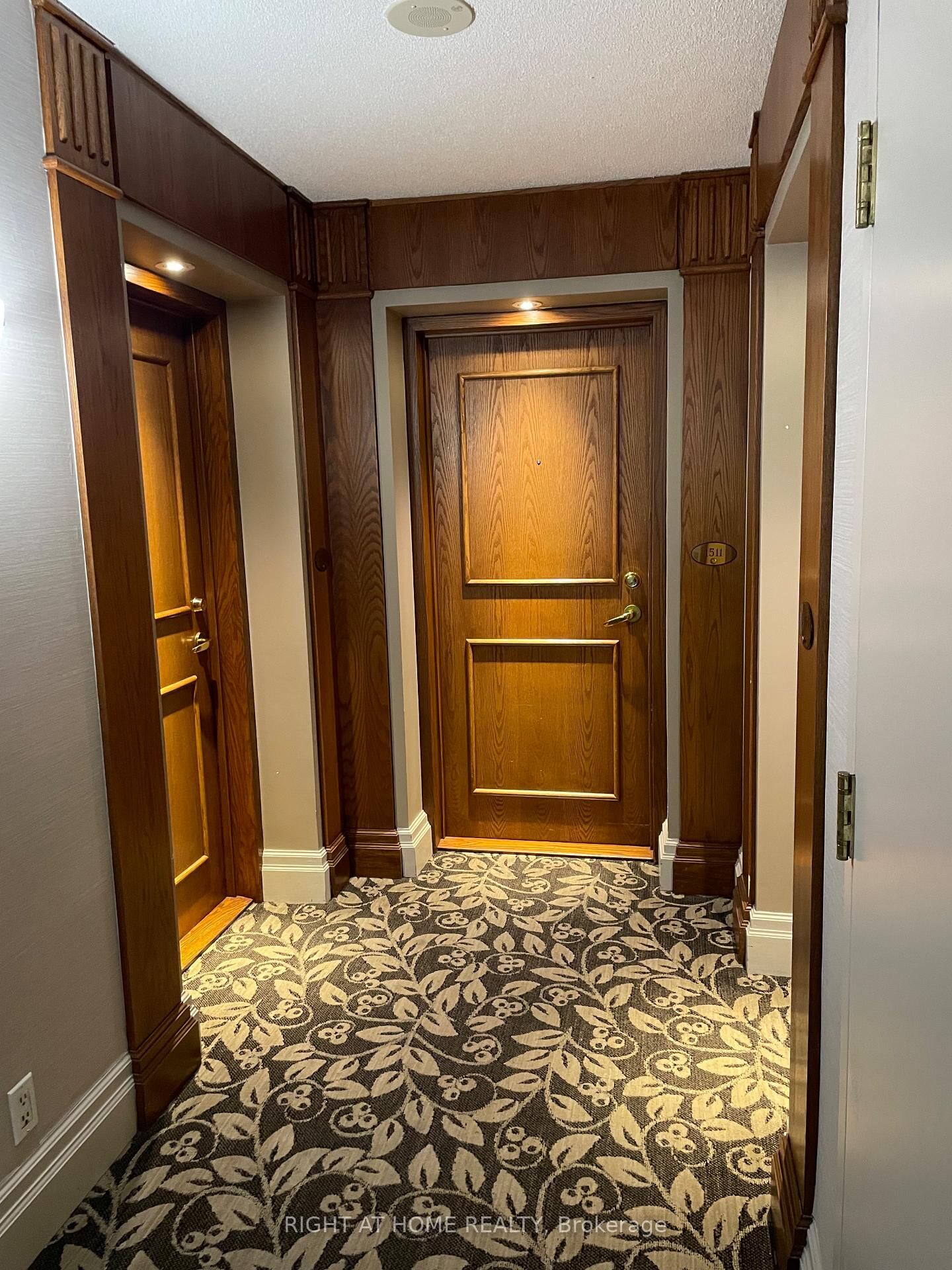 Property Photo: 1 Lee Centre Drive 1510 ON M1H 3J2