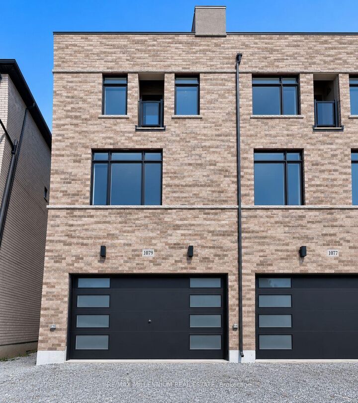 Property Photo: 1079 Wheat Boom Drive 1 ON L6H 7H5